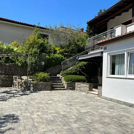 Apartma Eva