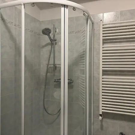 Apartma Eva * 波尔托罗
